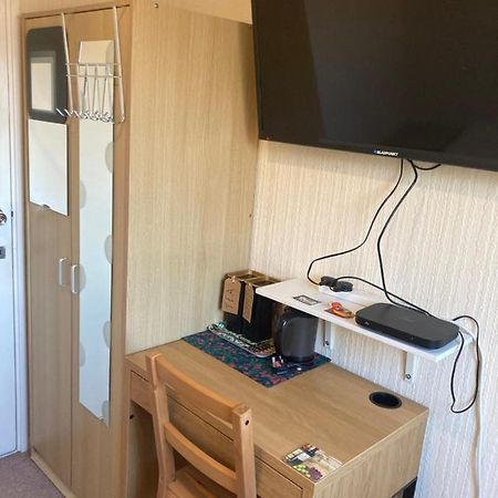 Skegs Guest House Derby Exterior foto